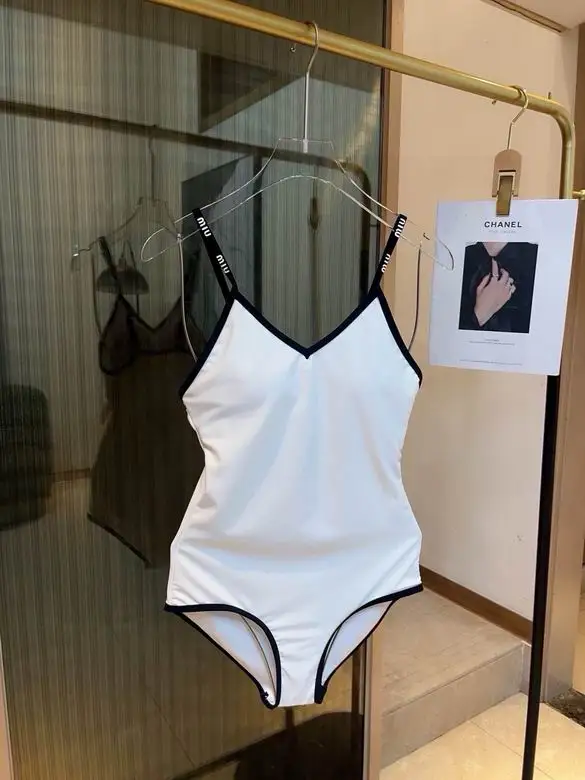 MiuMiu S-XL  (1)